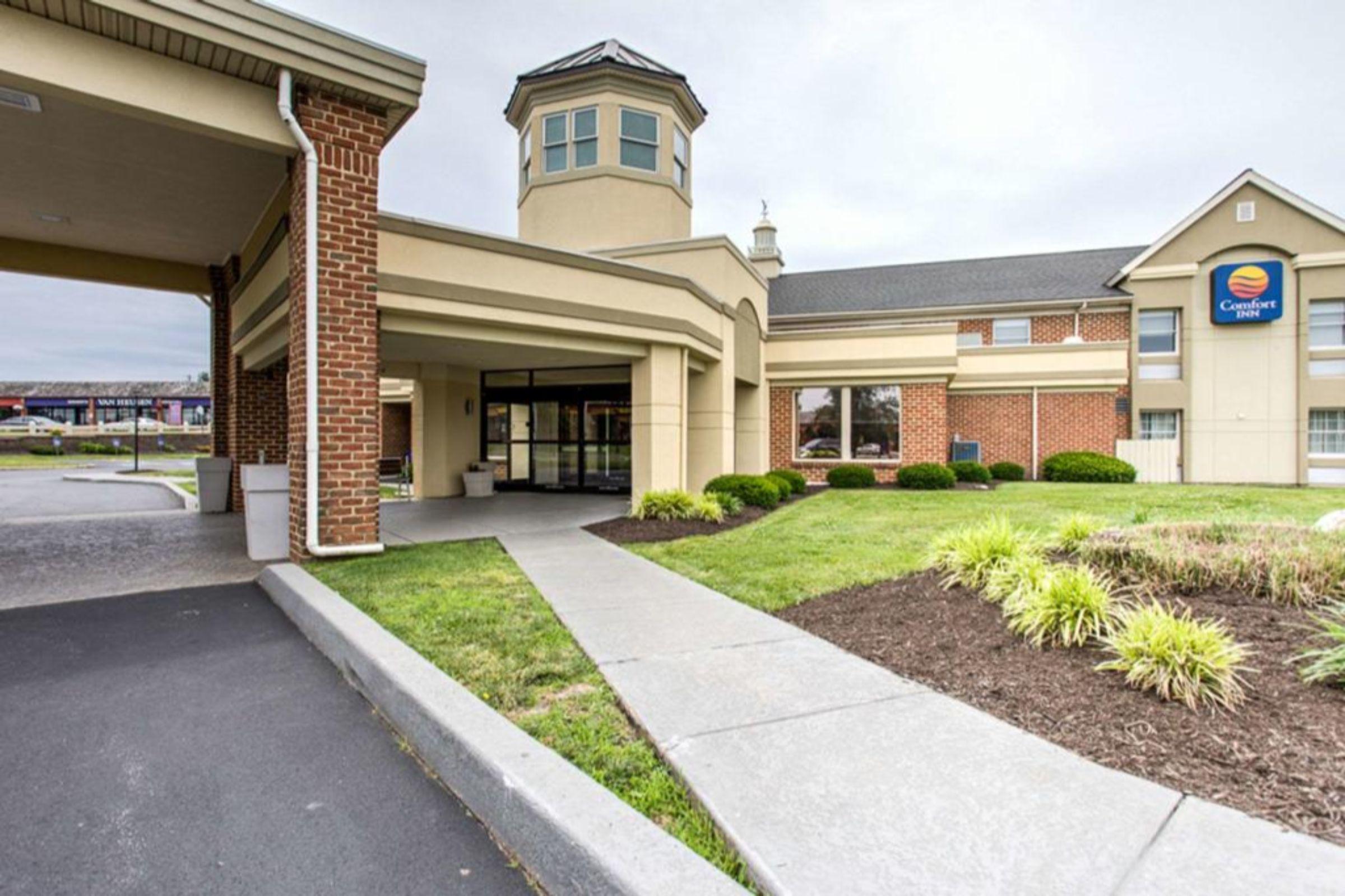 Comfort Inn Lancaster At Rockvale Smoketown  Exterior foto