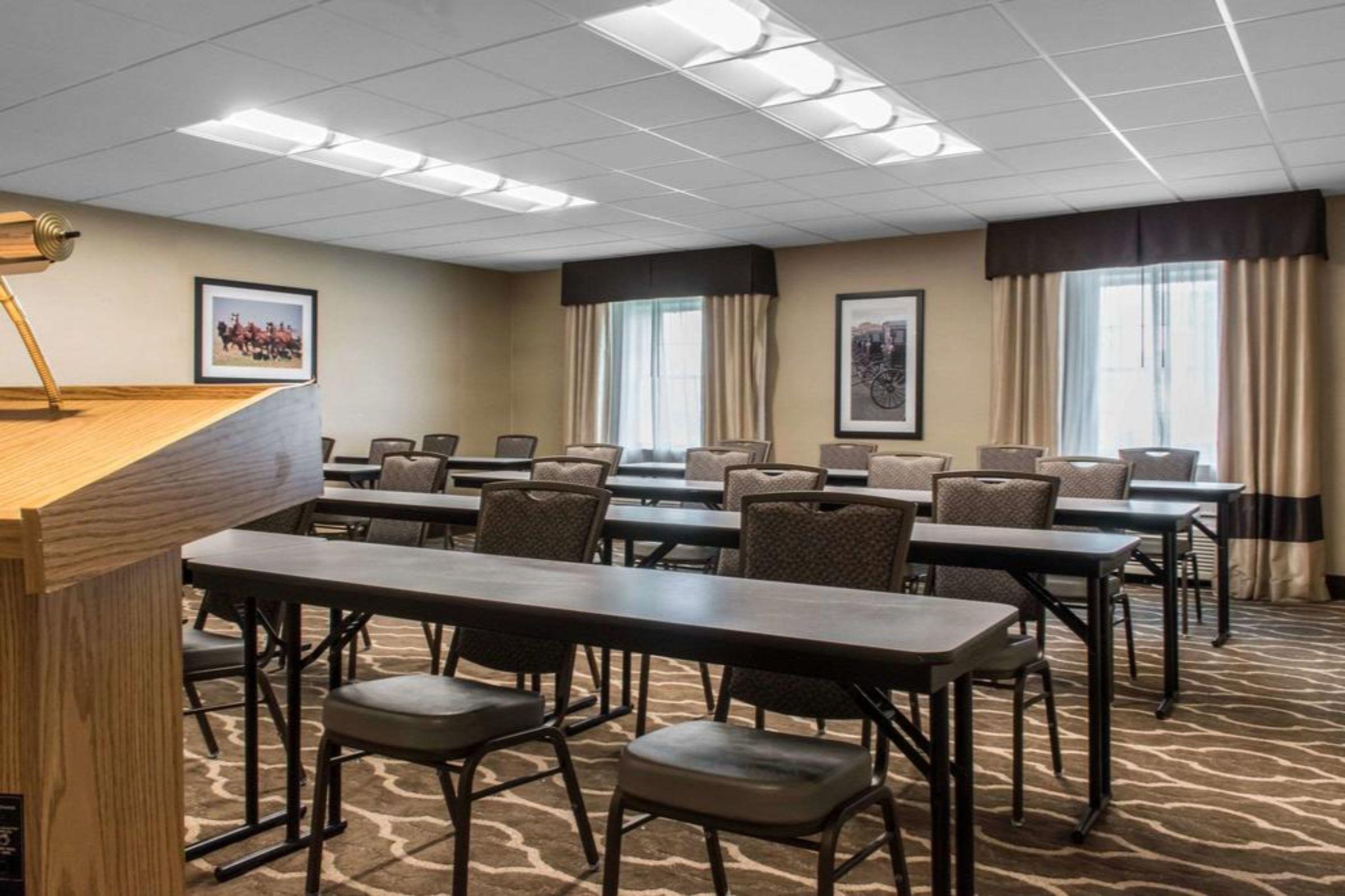 Comfort Inn Lancaster At Rockvale Smoketown  Exterior foto