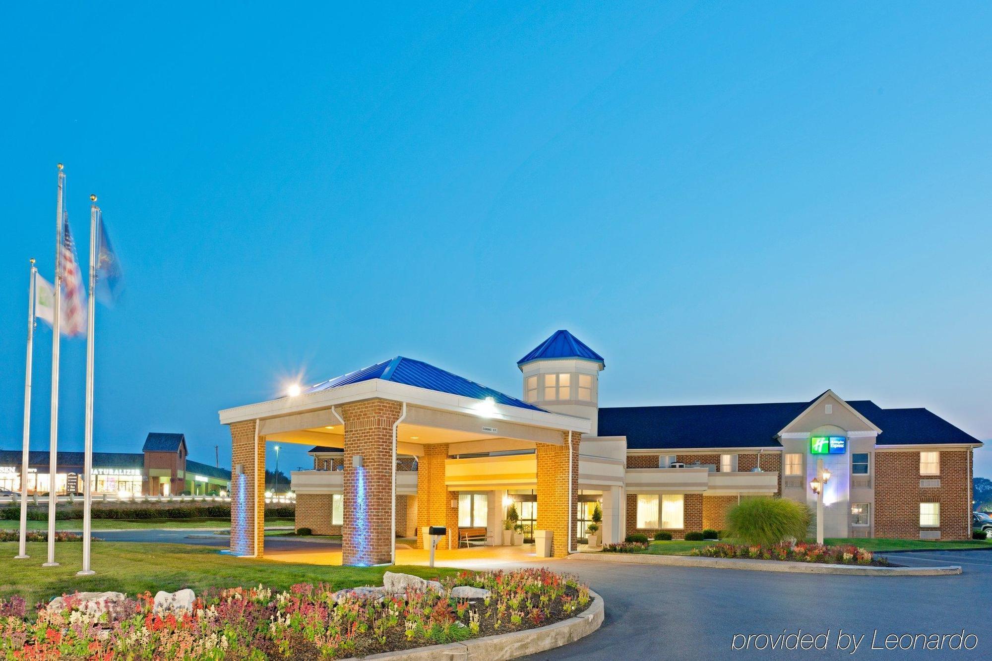 Comfort Inn Lancaster At Rockvale Smoketown  Exterior foto